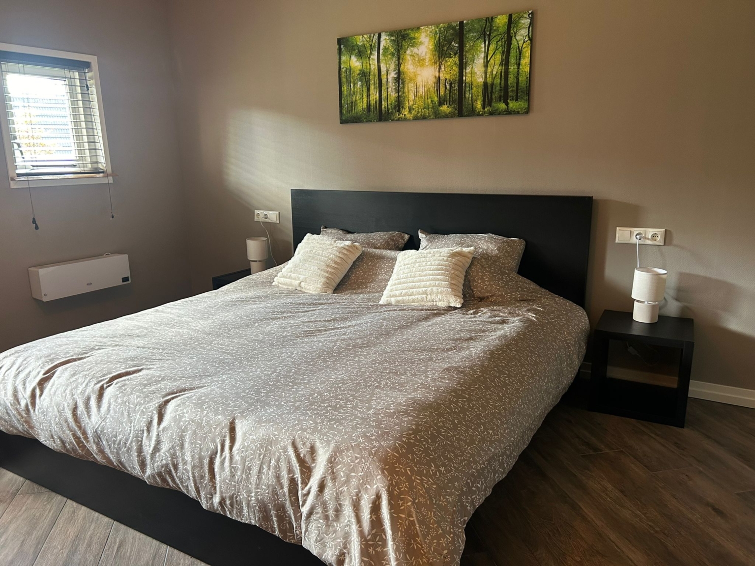 WhatsApp Image 2024-06-25 at 22.00.10 (1)